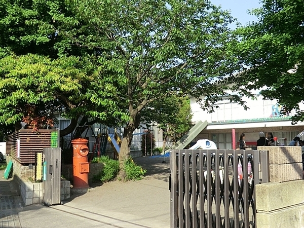 鎌倉市新築戸建カースペース3台敷地面積77坪超(鎌倉幼稚舎幼稚園)