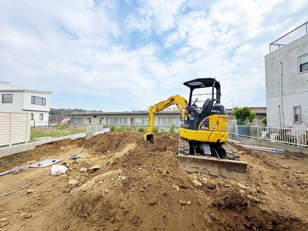 鎌倉市新築戸建カースペース3台敷地面積77坪超
