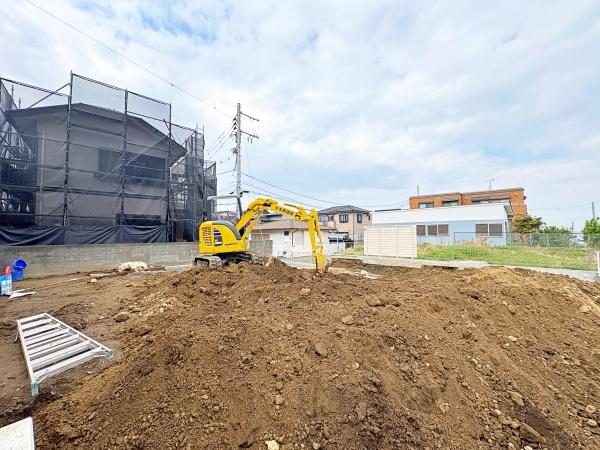 鎌倉市新築戸建カースペース3台敷地面積77坪超
