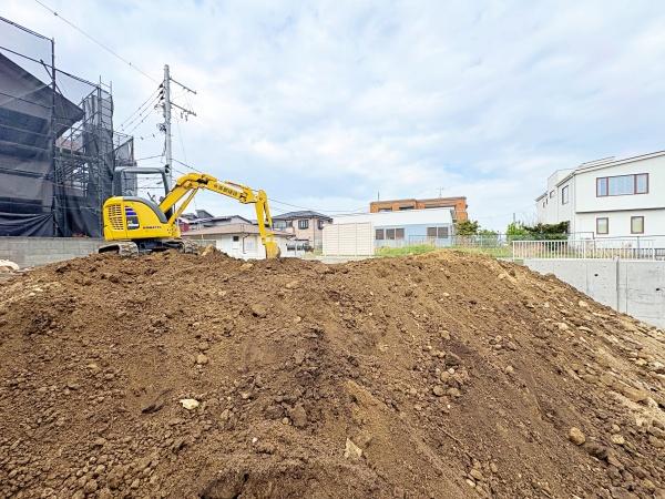 鎌倉市新築戸建カースペース3台敷地面積77坪超