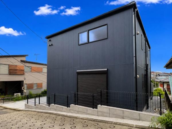 保土ヶ谷区新築戸建南東向きLDK18帖2台駐車可