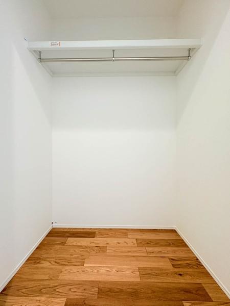 保土ヶ谷区新築戸建南東向きLDK18帖2台駐車可