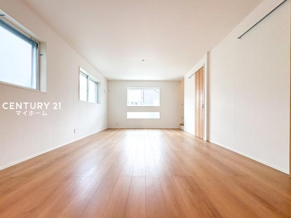 【1号棟】戸塚区新築戸建LDK19帖以上駅歩10分