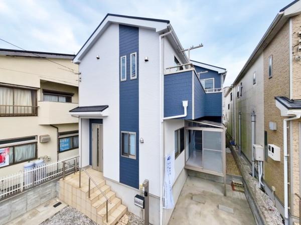 藤沢市中古戸建納戸駅歩4分太陽光発電