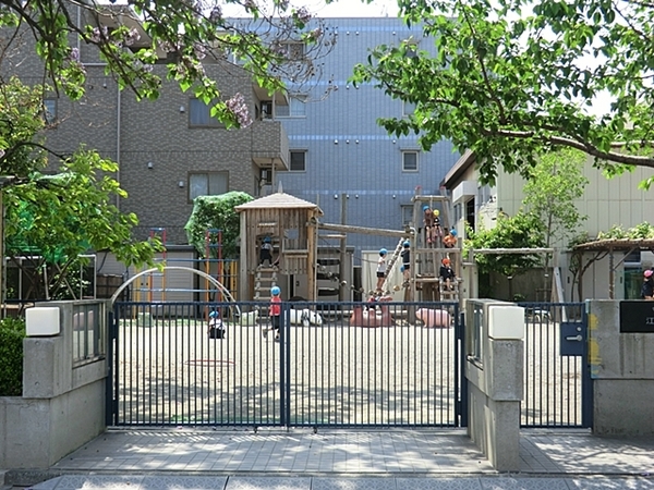川崎市新築戸建ビルトイン車庫駅歩4分(江川幼稚園)