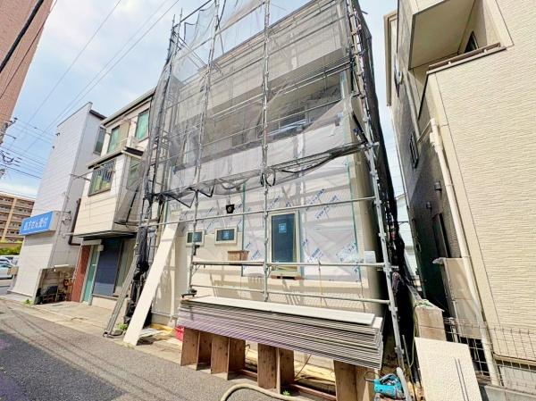 川崎市新築戸建ビルトイン車庫駅歩4分