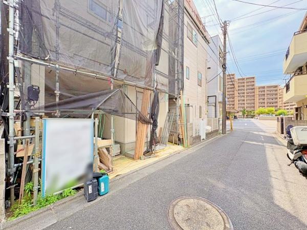 川崎市新築戸建ビルトイン車庫駅歩4分