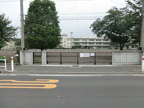 中央区新築戸建カースペース2台北西角地小屋裏収納(相模原市立光が丘小学校)