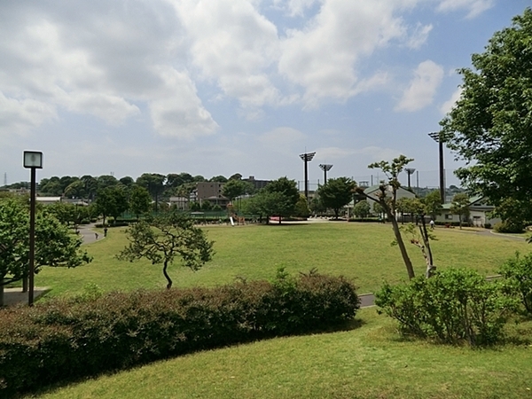 【2号棟】磯子区新築戸建ビルトイン車庫パントリー(新杉田公園)