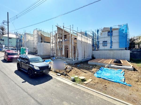 【2号棟】都筑区新築戸建パントリーリネン棚