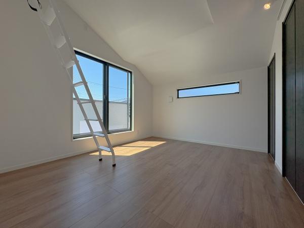 【1号棟】鶴見区新築戸建ロフト小学校歩5分