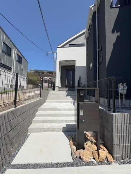 【1号棟】鶴見区新築戸建ロフト小学校歩5分
