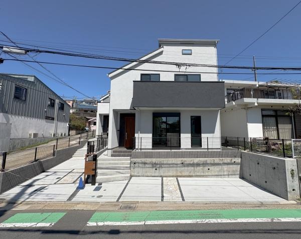 【2号棟】鶴見区新築戸建ロフト小学校歩5分