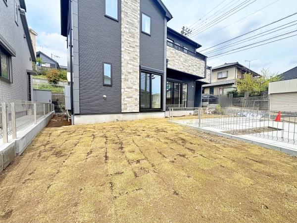 【1号棟】泉区新築戸建2台駐車可LDK20帖以上