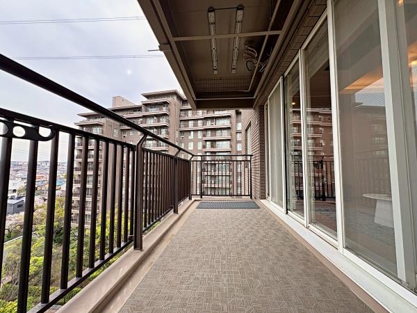 エステスクエア成瀬弐番館【角住戸WICパントリー】