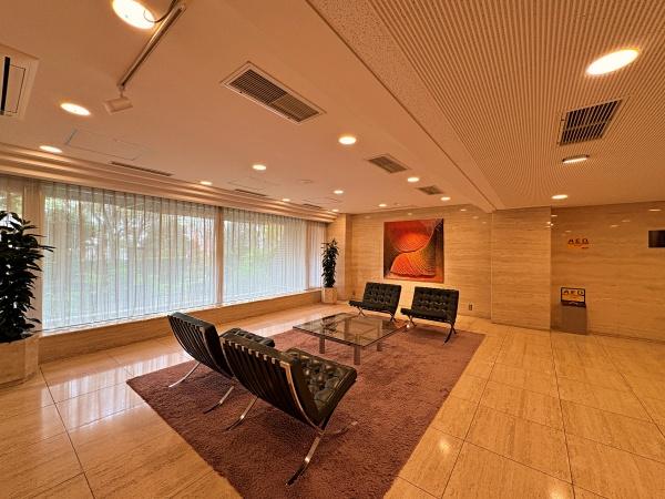 エステスクエア成瀬弐番館【角住戸WICパントリー】