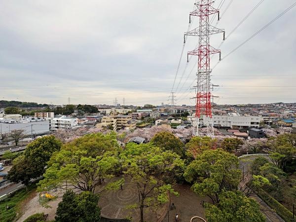 エステスクエア成瀬弐番館【角住戸WICパントリー】