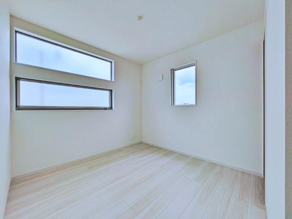 【1号棟】横浜市旭区新築戸建　LDK20帖　カースぺ2台
