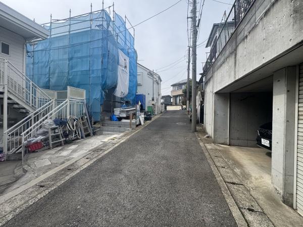 【1号棟】横浜市旭区新築戸建　LDK20帖　カースぺ2台