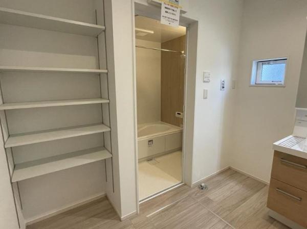 【1号棟】綾瀬市新築戸建2台駐車可LDK18帖