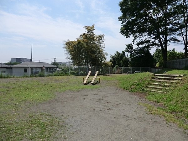 綾瀬市小園の土地(小園地域公園)