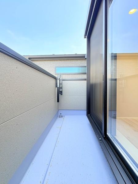 【1号棟】港南区新築戸建LDK19帖以上