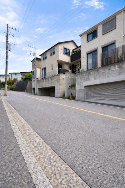 保土ケ谷区中古戸建ガレージ付きオール電化
