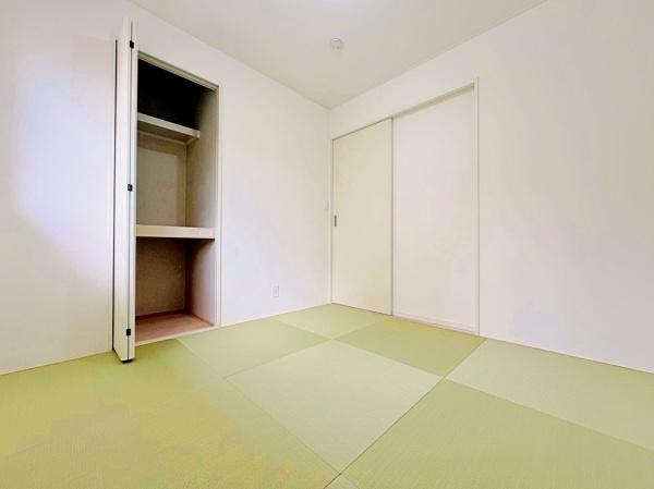 【2号棟】横須賀市新築戸建2台駐車可納戸