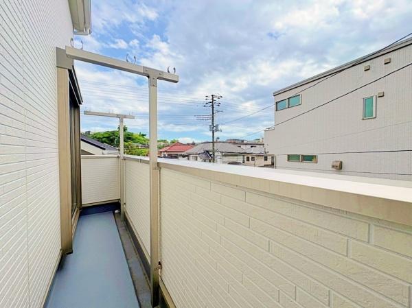 【2号棟】横須賀市新築戸建2台駐車可納戸
