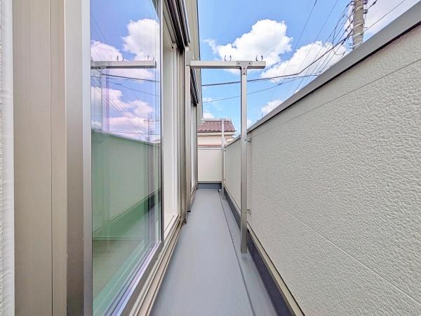 【1号棟】大和市新築戸建北東角地カースペース