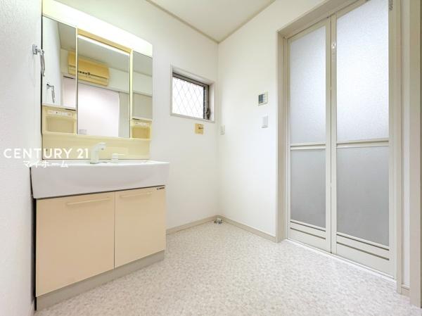 藤沢市善行５丁目の中古一戸建て