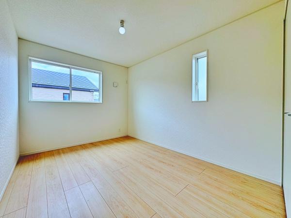 【1号棟】港南区新築戸建4台駐車可LDK18帖以上