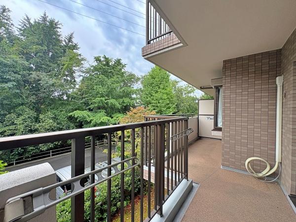 新ゆりグリーンタウン楠街区４号棟【南面バルコニー】