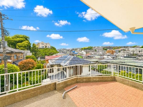 金沢区中古戸建駅歩5分WIC2面バルコニー