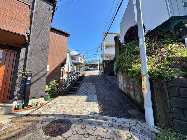 神奈川区新築戸建LDK18帖以上地下車庫横浜駅
