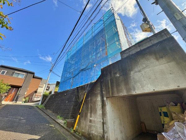 神奈川区新築戸建LDK18帖以上地下車庫横浜駅