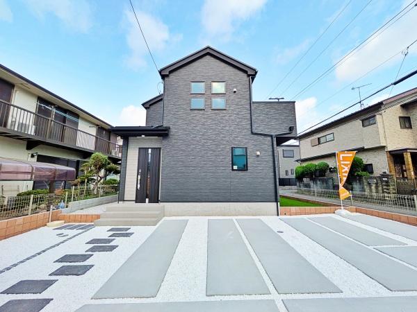 瀬谷区新築戸建カースペース並列3台南西角地