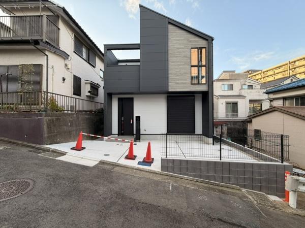 【1号棟】港南区新築戸建LDK18帖以上パントリー