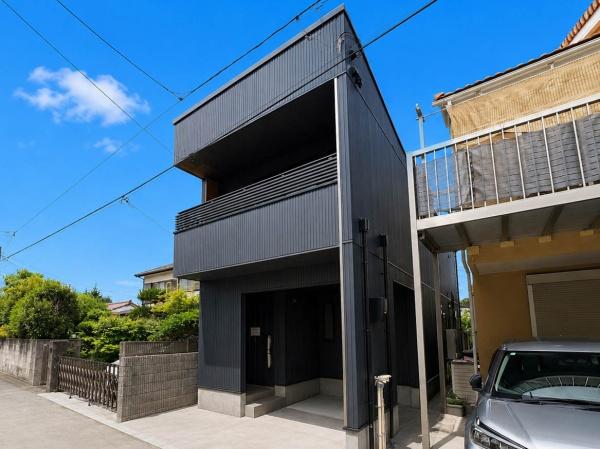 【1号棟】藤沢市新築戸建ビルトイン車庫LDK18帖