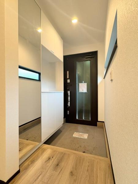 【1号棟】藤沢市新築戸建ビルトイン車庫LDK18帖