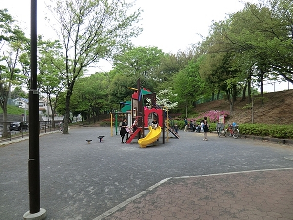 港南区新築戸建LDK20帖フリールーム駅歩12分(丸山台公園)