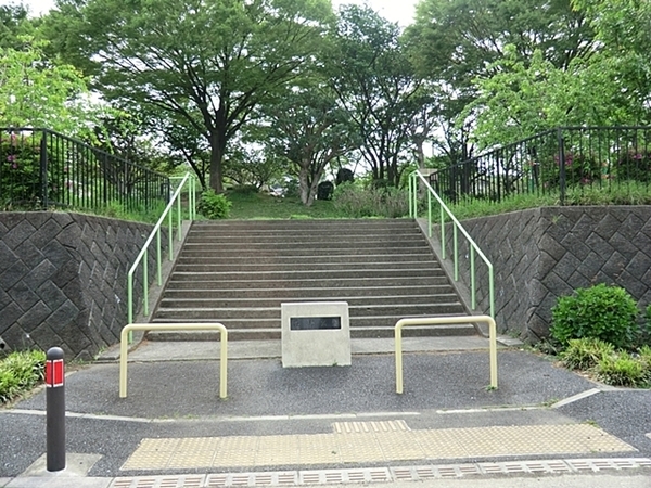 鎌倉市手広２丁目の中古一戸建て(萩郷公園)