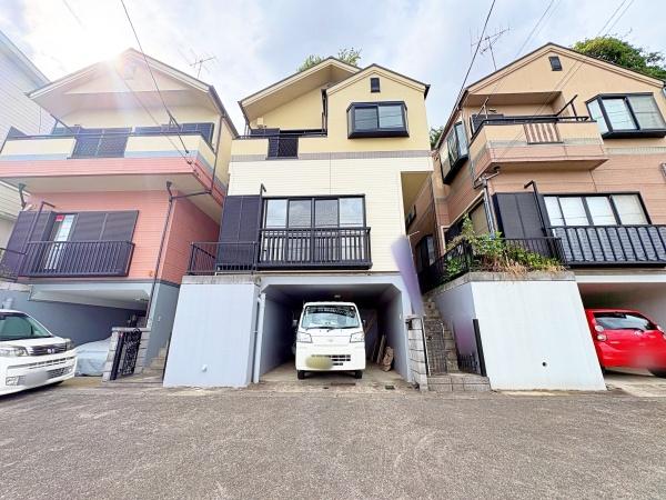 緑区中古戸建地下車庫駅歩10分4DK