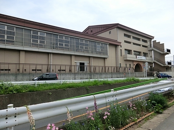 町田市矢部町の中古一戸建て(町田市立忠生中学校)
