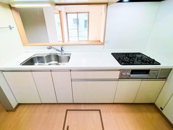 藤沢市稲荷１丁目の中古一戸建て
