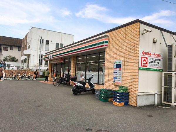横浜市栄区桂台南１丁目の中古一戸建て(セブンイレブン横浜栄桂台南１丁目店)