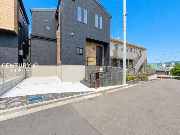 【1号棟】金沢区新築戸建駅歩5分LDK19帖以上