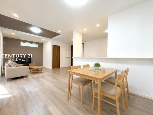 【1号棟】金沢区新築戸建駅歩5分LDK19帖以上