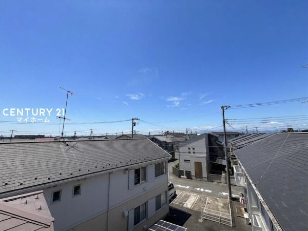大和市新築戸建駅歩8分ビルトイン車庫パントリー