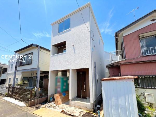 大和市新築戸建駅歩8分ビルトイン車庫パントリー